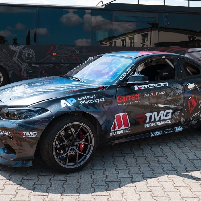 Driftové BMW M2 s turbodmychadlem Garrett